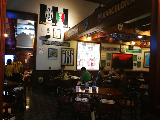 Estadio F. C., Restaurant - Bar