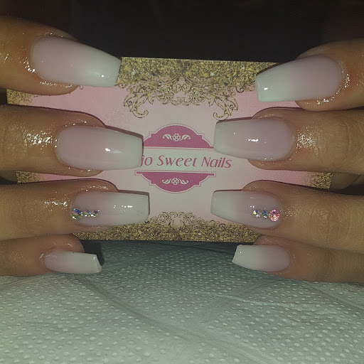 Majo Sweet Nails