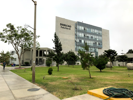 Facultad de Derecho de la Pontificia Universidad Católica del Perú