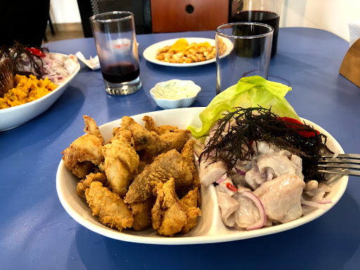 La Marina *Pescados y Mariscos*