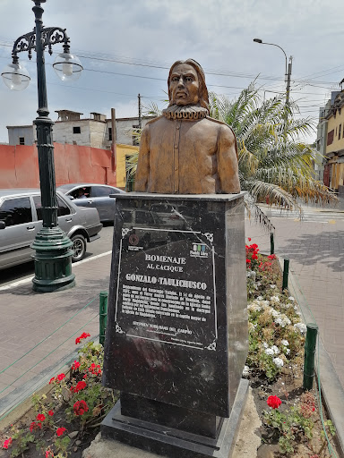 Escultura Cacique 