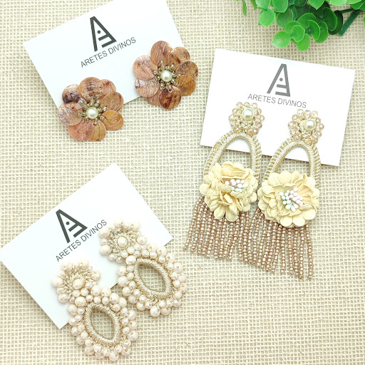 aretes divinos