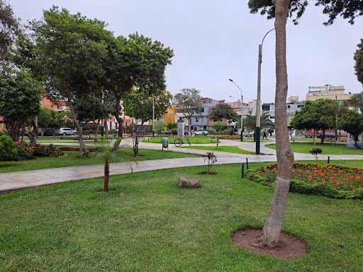 Parque José de la Puente Olavegoya