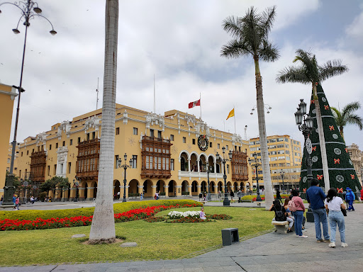 Lima by Walking: Free Walking Tour Lima