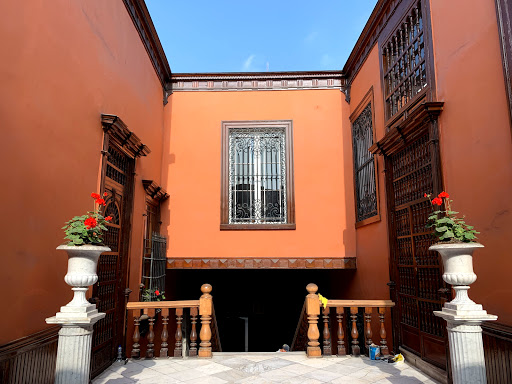 Casa de Aliaga